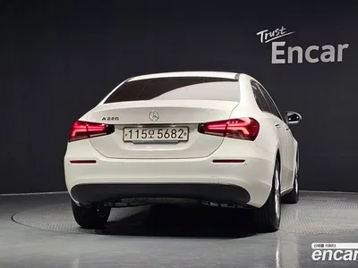 2020 Mercedes-Benz A-Class A220 Sedan, фото 2, лот 10039849