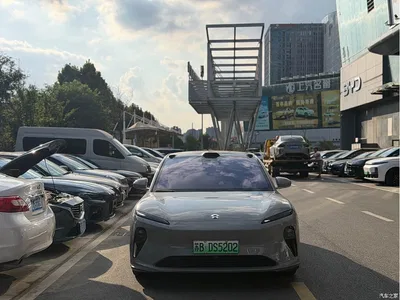 2023 NIO ET5T Model 75kWh Touring, фото 2, лот 10350641
