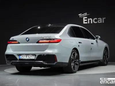 2026 BMW 7-Series 750e xDrive M Sport, фото 1, лот 10193058