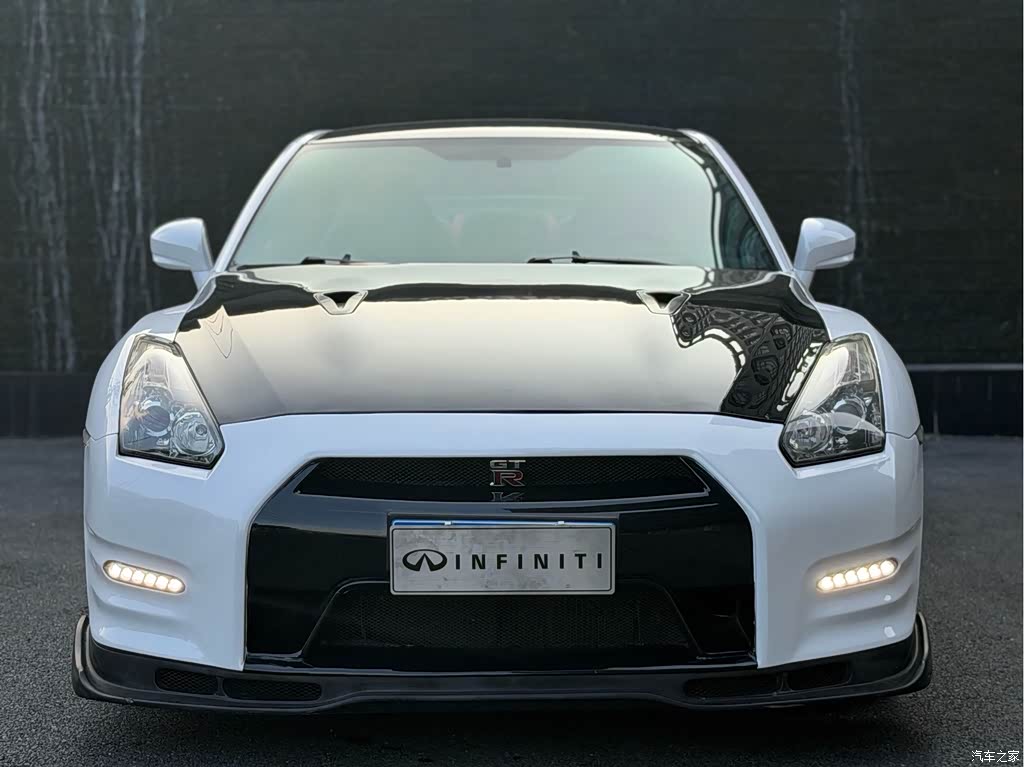 2012 Nissan GT-R 3.8T Premium Edition, фото 2, лот 10351766