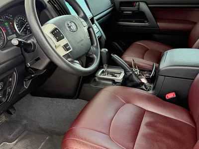 2015 Toyota Land Cruiser (Import) 4.0L V6 Middle East Low Configuration Edition, фото 4, лот 11565166
