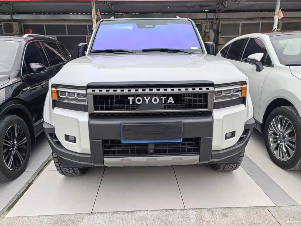2024 Toyota Prado Model 2.4T Wild WX Edition 6-Seater, фото 2, лот 11219511