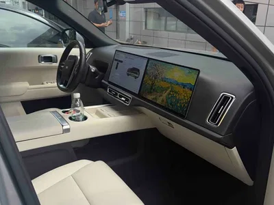 2024 Li Auto Li Xiang L9 Model Ultra, фото 3, лот 10821932