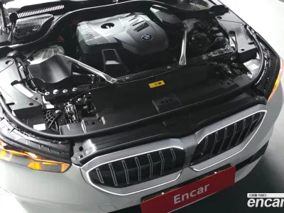 2025 BMW 5-Series 530e, фото 4, лот 10060749
