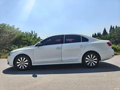 2017 Volkswagen Sagitar 180TSI Auto Exclusive Edition, фото 3, лот 10635485