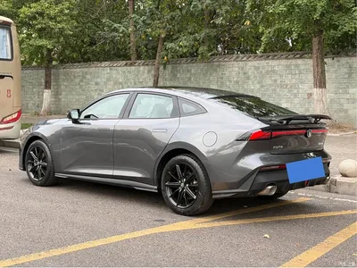 2024 Changan UNI-V 1.5T Deluxe, фото 3, лот 10246003