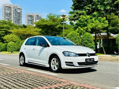 2017 Volkswagen Golf 1.6L Auto Comfort Millionth Edition, фото 4, лот 11530821