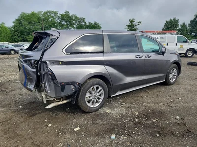 2024 TOYOTA SIENNA LE, фото 3, лот 10535429