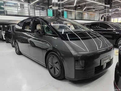 2025 Li Auto MEGA Model Home Family Special Edition, фото 2, лот 10404573