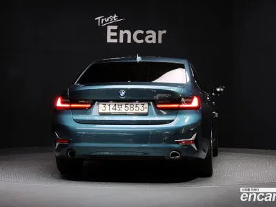 2021 BMW 3-Series 320i Luxury, фото 3, лот 10043790