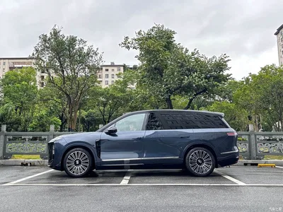 2025 NIO ES8 Model 6-Seat Executive Luxury Edition, фото 3, лот 10350717