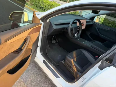 2025 Tesla Model Y Model Long Range All-Wheel Drive Launch Edition, фото 3, лот 10574103