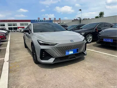 2022 Changan UNI-V 1.5T Premium Model, фото 3, лот 10441869