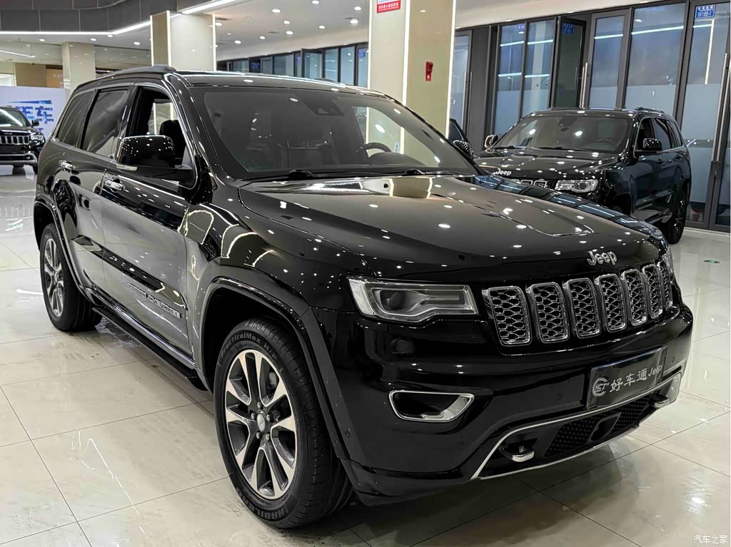 2017 Jeep Grand Cherokee (Import) 3.6L Luxury Navigation Edition, фото 3, лот 11213037