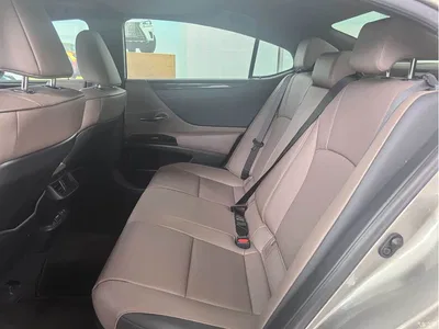 2022 Lexus ES 300h Excellence Edition, фото 4, лот 10436030