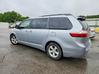 2015 TOYOTA SIENNA LE, фото 2, лот 10555892
