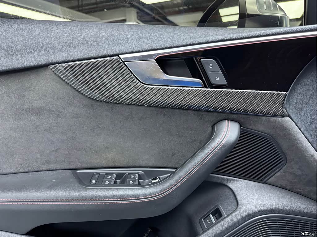 2020 Audi S4 3.0TFSI, фото 4, лот 10899093