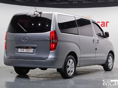 2018 Hyundai Starex 4WD 12-Seater Wagon, фото 1, лот 10192925