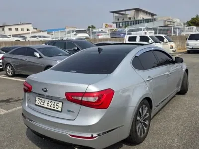 2014 Kia K7 700h Prestige, фото 2, лот 10059495
