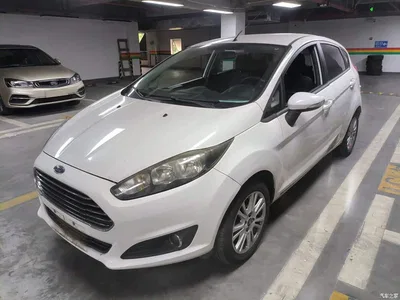 2013 Ford Fiesta Hatchback 1.5L Automatic Fashion, фото 2, лот 10300721