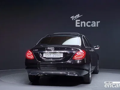 2017 Mercedes-Benz C-Class C200 Avantgarde, фото 3, лот 10037053