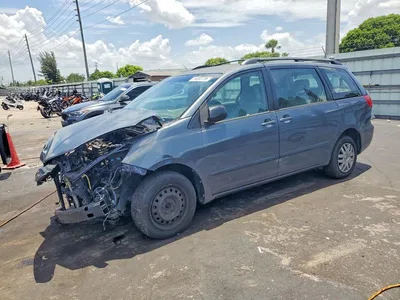 2008 TOYOTA SIENNA, фото 1, лот 10555513