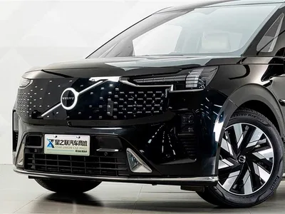 2025 Volvo EM90 Ultra Six-Seater, фото 2, лот 10365392