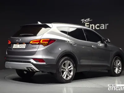 2017 Hyundai Santafe Diesel 2.0 2WD, фото 2, лот 11564439