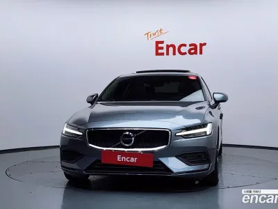 2020 Volvo S60 T5 Momentum, фото 3, лот 10128820