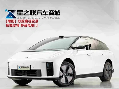 2025 Li Auto i6 2WD Base Model, фото 1, лот 10445065