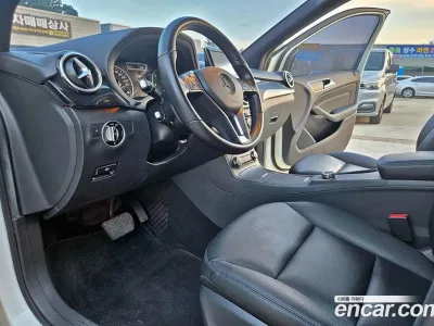 2015 Mercedes-Benz B-Class B200 CDI, фото 3, лот 10035936