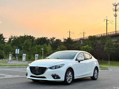 2014 Mazda Mazda3 Axela Sedan 1.5L Automatic Luxury, фото 1, лот 10325995