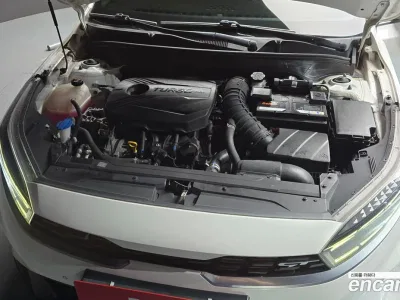 2022 Kia K3 1.6 Turbo GT 5Door, фото 4, лот 10037467