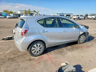 2014 TOYOTA PRIUS C TWO, фото 3, лот 10550935