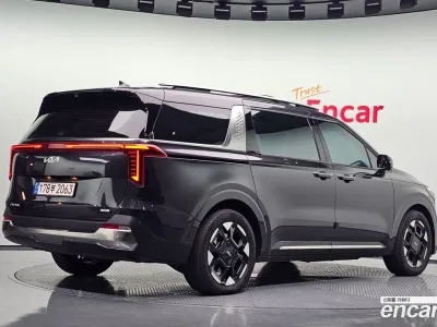 2024 Kia Canival HEV 9seater Signature, фото 1, лот 11507532
