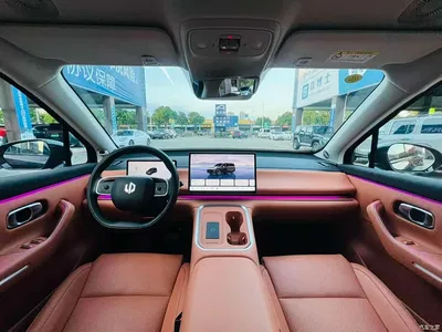 2026 Leapmotor C16 Model Year EREV 280 LiDAR Premium Edition 6-Seater, фото 4, лот 10315541