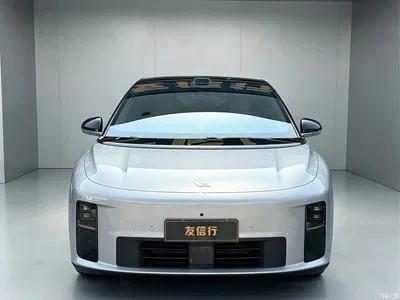 2025 Li Auto i6 2WD Base Model, фото 2, лот 10445280