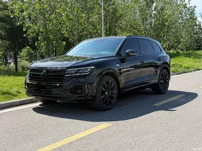 2022 Volkswagen Touareg 3.0TSI Rui Zun 20th Anniversary Special Edition, фото 1, лот 11548397