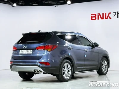 2016 Hyundai Santafe Diesel 2.0 2WD, фото 2, лот 10368443