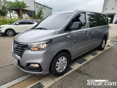 2019 Hyundai Starex Van 5-Seater, фото 2, лот 10160631