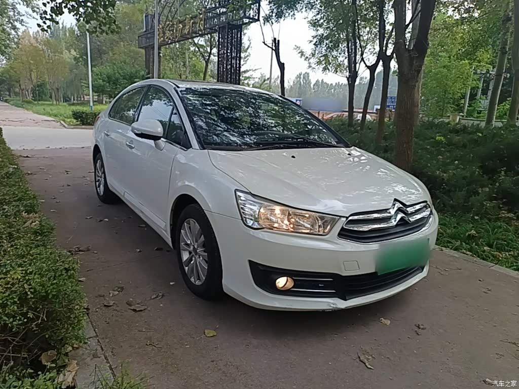 2013 Citroën C-Quatre Model Sedan 1.6L Manual Luxury Style, фото 4, лот 10895407