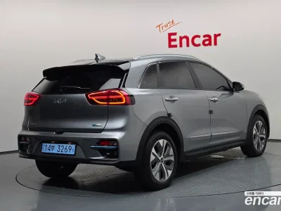 2022 Kia Niro Noblesse, фото 1, лот 10074250