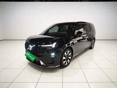 2025 Volvo EM90 Ultra Six-Seater, фото 2, лот 10366877