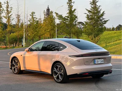 2025 NIO ET5 75kWh, фото 4, лот 10359489