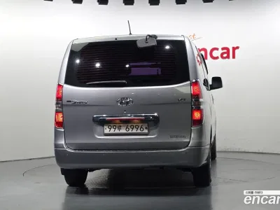 2016 Hyundai Starex 3-Seater VAN, фото 4, лот 10196466