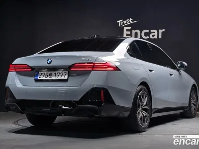 2026 BMW 5-Series 520i M Sport, фото 2, лот 10192415