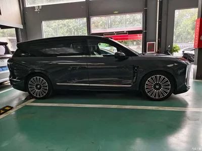 2025 NIO ES8 Model 6-Seat Executive Luxury Edition, фото 4, лот 11203775