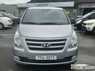 2016 Hyundai Starex 12-Seater Wagon, фото 1, лот 10211207