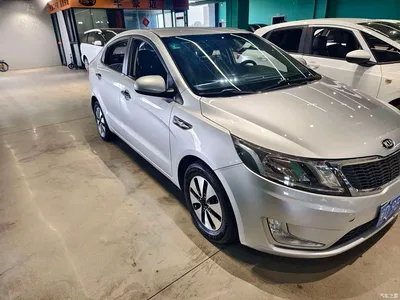 2012 Kia K2 Sedan 1.4L AT GLS Commemorative Edition, фото 2, лот 10396635