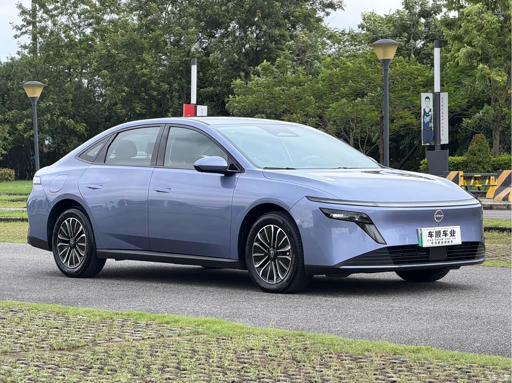 2025 Nissan N6 Mid Configuration, фото 3, лот 10340032